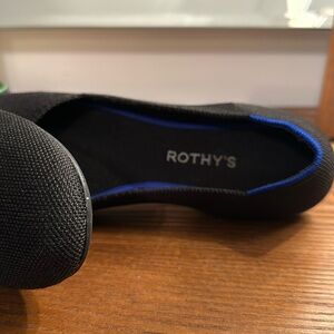 Rothys!